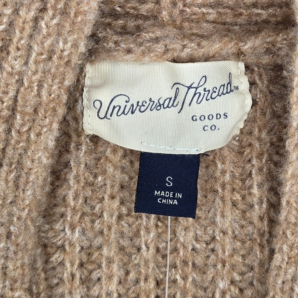 Universal Thread NEW SMALL Cable Knit Cardigan Wo… - image 4